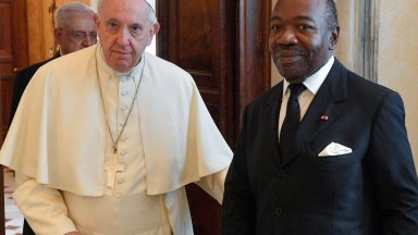 Presidente da República do Gabão encontra-se com Papa Francisco