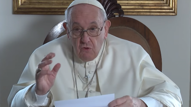 O mundo precisa respirar paz, diz Papa em videomensagem