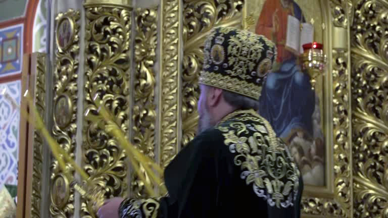 Ucranianos Pascoa Reuters Ucrânia: representantes religiosos pedem trégua em feriados religiosos
