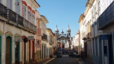 Tradições religiosas da Semana Santa voltam às ruas de Minas Gerais