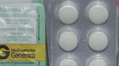 Farmacêuticos alertam para o costume da automedicação