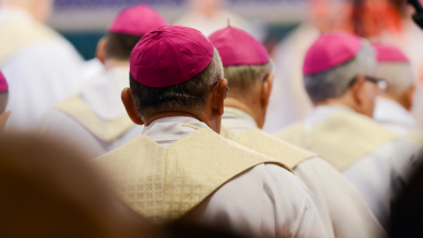 Intenção do Papa para maio: bispos incentivam orações pelos jovens