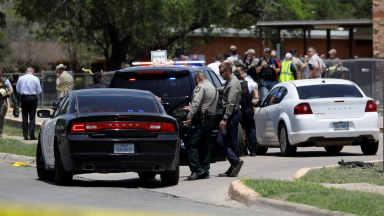 Papa sobre o massacre no Texas: basta ao tráfico indiscriminado de armas