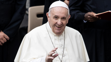 Papa: a compaixão transforma a vida das pessoas e das comunidades