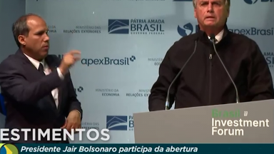 Bolsonaro participa de ato oficial de privatização da Eletrobras
