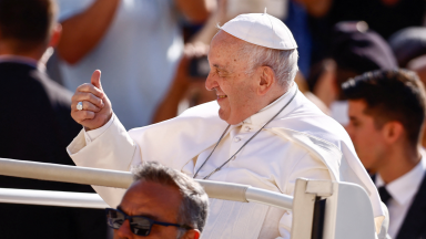 Papa: união de jovens e idosos é esperança para o futuro da humanidade