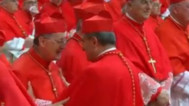 Consistório: Papa se reúne em Roma com cardeais do mundo todo