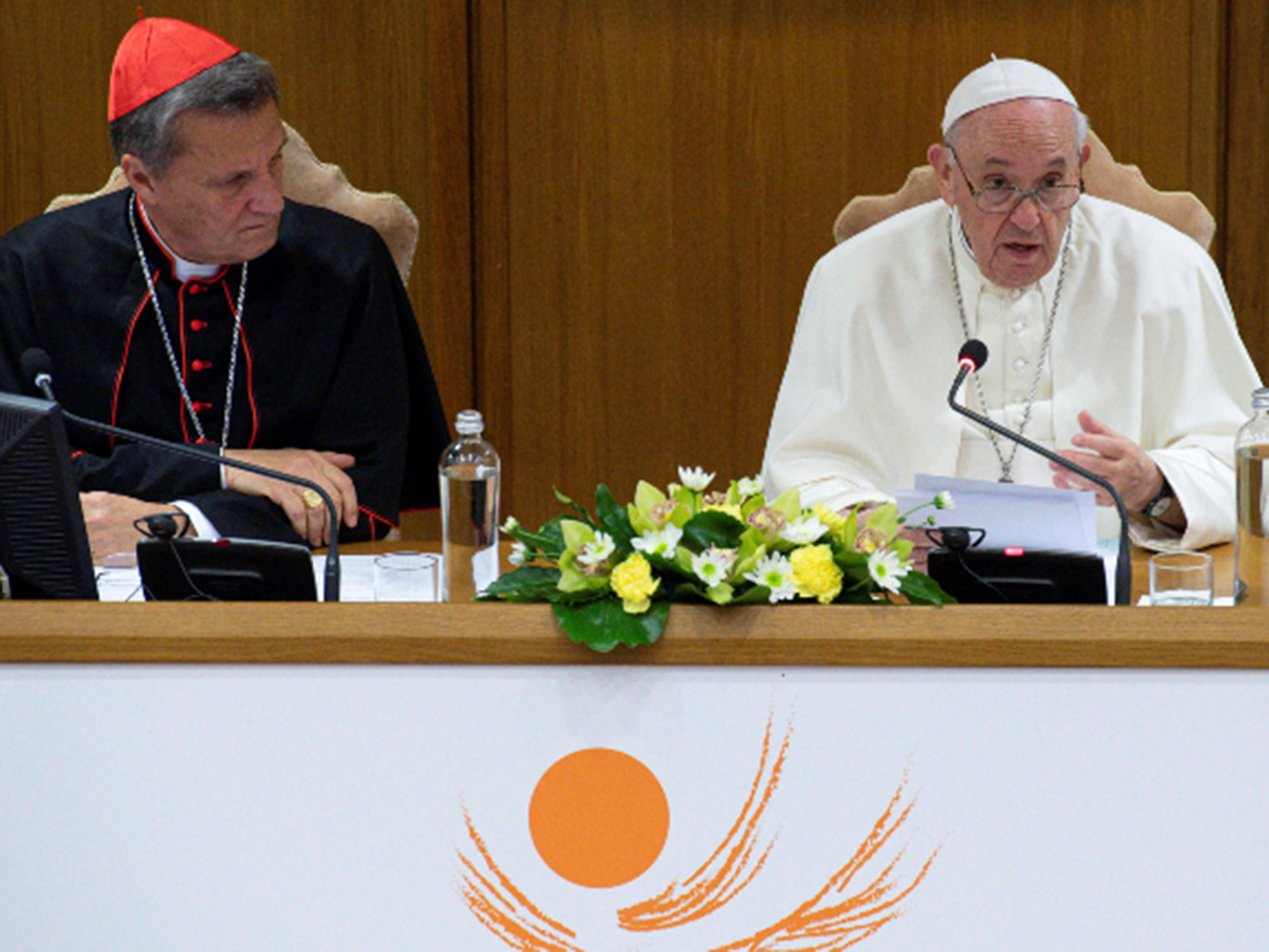 Em outubro, Papa Francisco pede orações pelo Sínodo