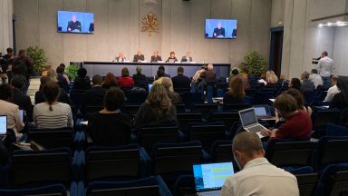 Vaticano apresenta documento para etapa continental do Sínodo