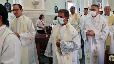 Em SE, após Congresso, clero se reúne para adoração ao Santíssimo