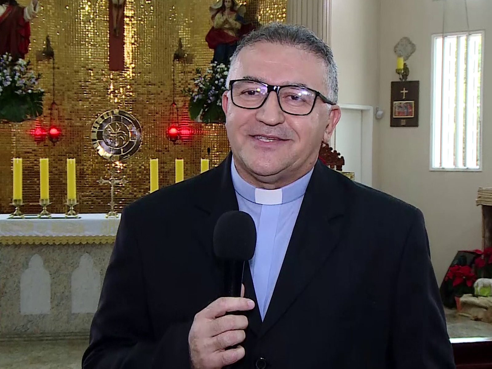 G1 - Padre convoca 'novos treinadores' a acharem pokémons em igreja de SP -  notícias em Santos e Região