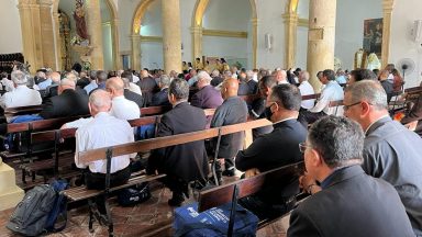 Na Catedral de Olinda e Recife, bispos rezam pelo Congresso Eucarístico