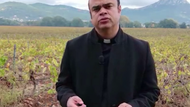 Padre Éder Pires comenta o final da Assembleia dos Bispos na França