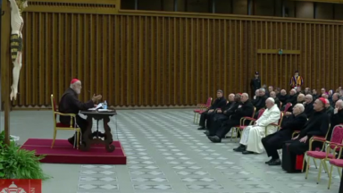 Papa acompanha pregação do Cardeal Raniero Cantalamessa