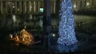 Vaticano se prepara com símbolos natalinos para chegada do Menino Deus