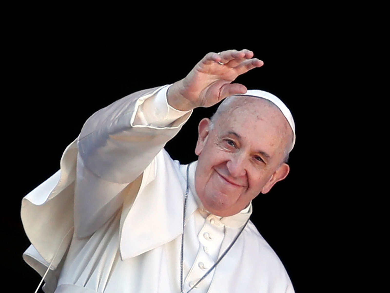Em mensagem natalina, Papa Francisco diz que mundo está 'doente de