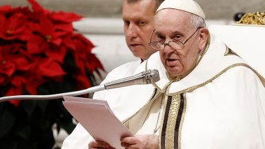 Papa preside Missa do Natal: proximidade, pobreza e concretismo