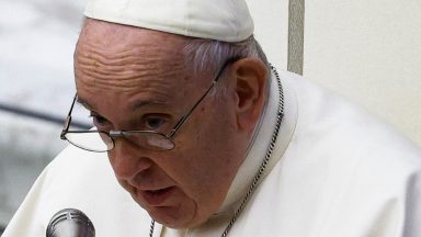 Em audiência com seminaristas, Papa destaca vida de oração