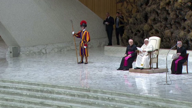 Papa inicia novo tema nas catequeses e reza novamente pela Ucrânia