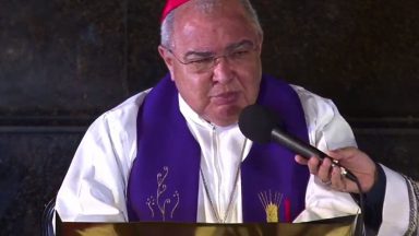 Dom Orani Tempesta, cardeal do RJ, faz oração pela saúde do Papa