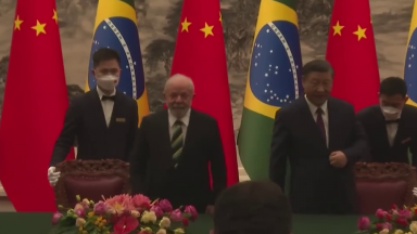Lula e Xi Jinping assinam acordos entre os governos do Brasil e da China