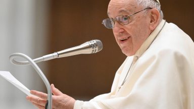 Papa Francisco enaltece humildade e alegria no trabalho missionário