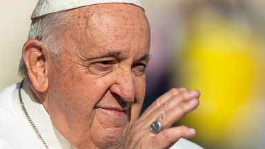Papa cita maior encontro de jovens católicos da Europa durante Audiência