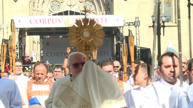 Missa e procissão marcam Solenidade de Corpus Christi em SP