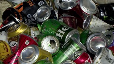 Reciclagem de latas de alumínio chega ao patamar inédito de 100%