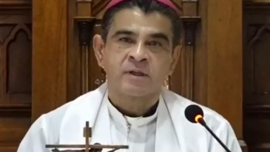 Carta conjunta denuncia perseguição religiosa e pede libertação de bispo
