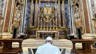Papa Francisco visita Basílica de Santa Maria Maior antes da JMJ