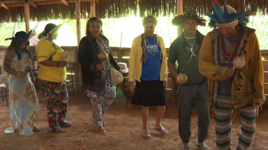 No Dia Internacional dos Povos Indígenas, nossa equipe visita aldeia