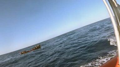 Naufrágio no Mar Mediterrâneo deixa 41 mortos, afirma guarda costeira