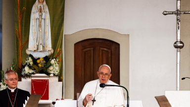 Papa Francisco em Fátima: oração do terço com jovens doentes