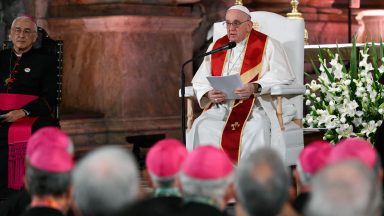 Papa em Lisboa: abraçar o mundo com a esperança do Evangelho