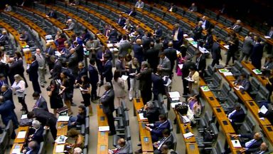 Parlamentares decidem fazer obstrução em protesto contra decisões do STF