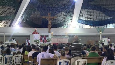 Catedral Metropolitana Nossa Senhora Aparecida recebe vigília pela vida