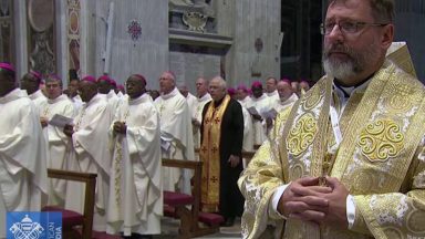 Bispos pretendem concluir discussões e temas nos próximos dias