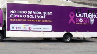 Clubes de futebol promovem mamografias gratuitas em estádios