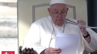 Francisco convoca cristãos para um dia de oração pela paz