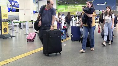 Passagens aéreas sofrem reajuste e ficam mais caras