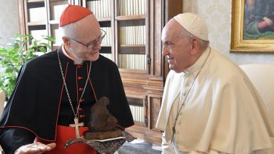 Papa Francisco recebe em audiência a Rede Vida de Televisão