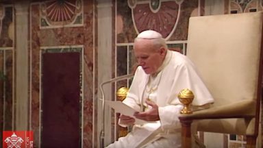 Há 31 anos Papa João Paulo II apresentava novo Catecismo aos fiéis
