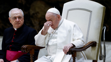 Após a Catequese, Papa pede orações pelos que sofrem com a guerra
