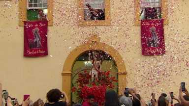 Fiéis de São Sebastião celebram o dia do mártir, padroeiro da cidade