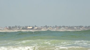 Verão e praias lotadas, é preciso atenção com a qualidade da água