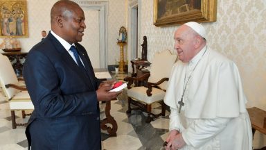 Presidente da República Centro-Africana é recebido pelo Papa