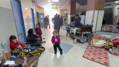 Em Gaza, médicos lutam em sistema de saúde que está em colapso