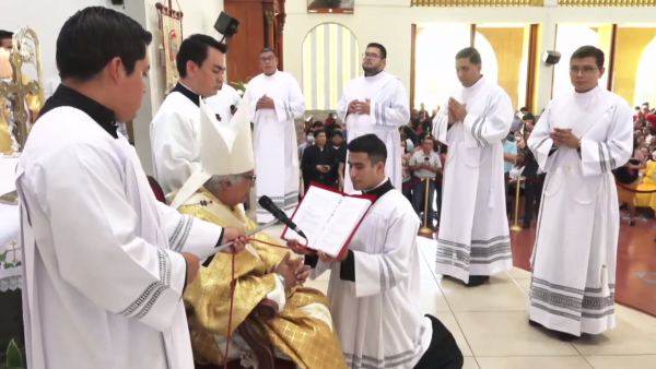 Em Meio à Perseguição Religiosa Nicarágua Ganha Nove Novos Sacerdotes