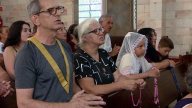 Devotos se reúnem em ato de desagravo à Sagrada Face de Cristo